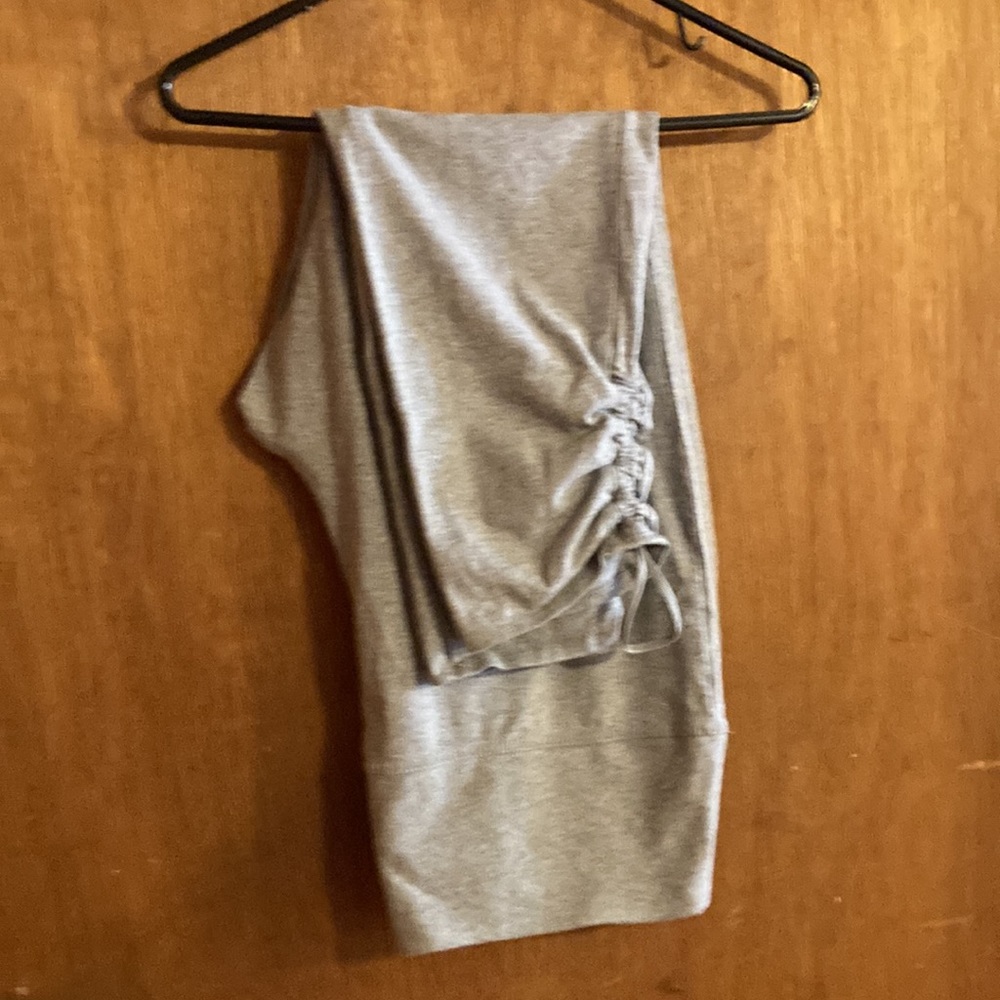 Chico’s sz 3 MATERNITY pants.Gray very comfortable. Draw up pants legs